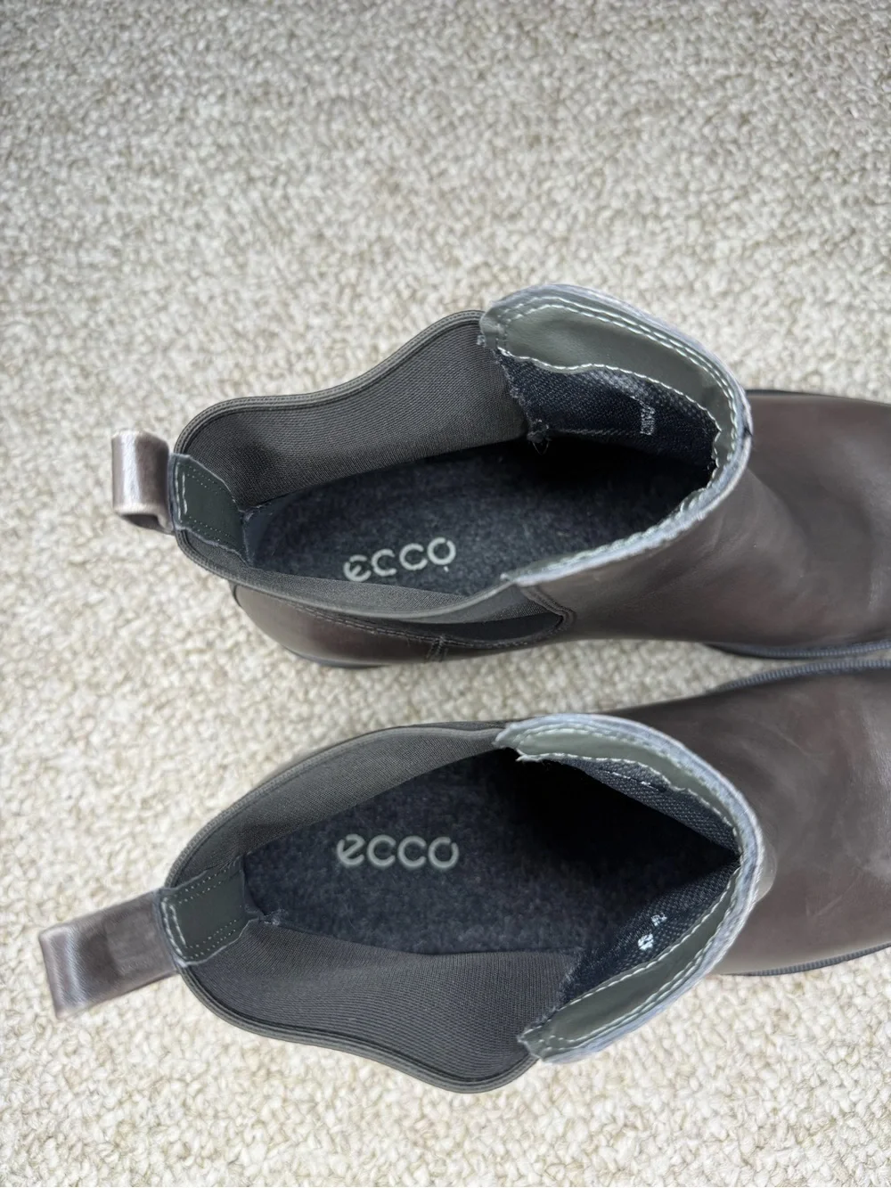 Ecco leather chelsea